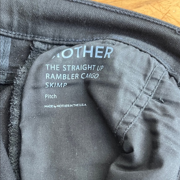 MOTHER Denim Black Dark Cargo Pants - Picture 7 of 7